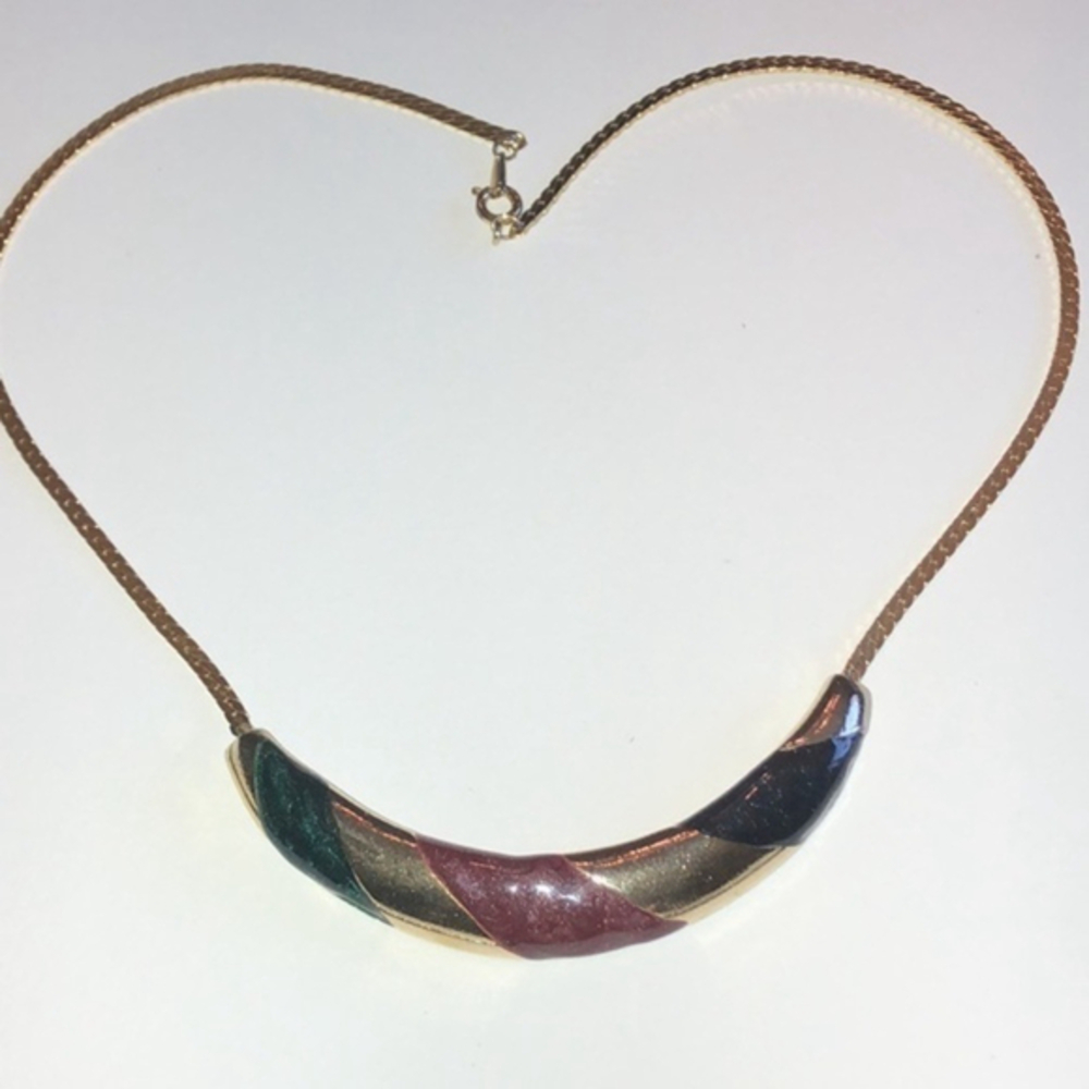 Vintage Gold Tone Flat Chain Enamel Necklace